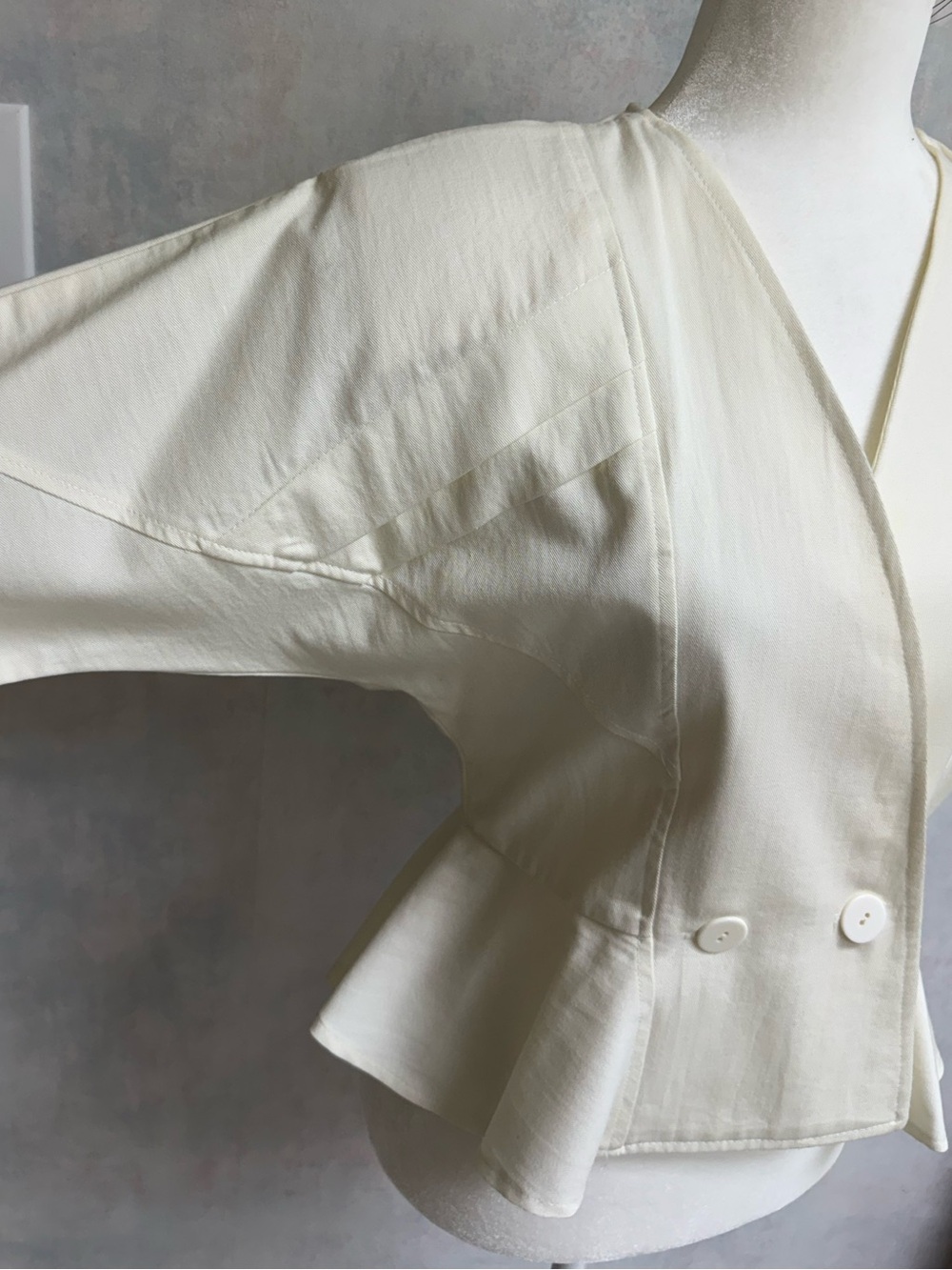 VTG 2 pc White Wrap Lightweight Denim Feel Peplum Top w Bat Sleeves - w Skirt - Picture 3 of 16